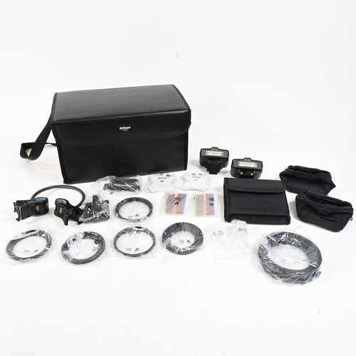 Nikon sistema luci - r1, di